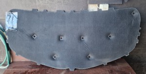 Wygłuszenie tapicerka maski VW GOLF V Plus