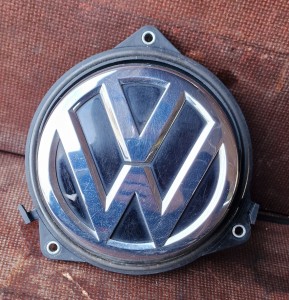Klamka klapy bagażnika emblemat 5G9827469D VW GOLF VII 2.0 tdi GTD