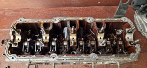 Głowica silnika 06B103373T VW 1.6 AVU 