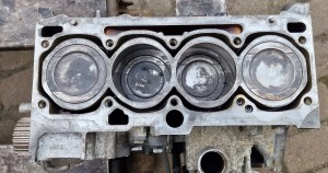 Blok silnika AVU VW 1.6 