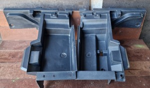 Osłona bagażnika prawa lewa 98416536ZD 98416530ZD Opel Astra L VI Kombi 