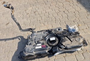 Zbiornik bak paliwa pompa 9840239180 9830962780 Opel Astra L VI 1.5 cdti Kombi 