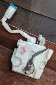 Zbiornik płynu spryskiwaczy 6C0955453F 1K6955651  VW Polo 6C 1.4 tdi 