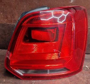 Lampa prawa tył 6C0945096F VW Polo 6C 1.4 tdi 