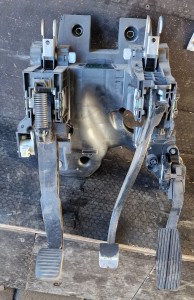 Pedał gazu sprzęgła hamulca 13362473 Opel Meriva B 1.4 turbo 