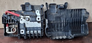 Skrzynka bezpieczników 13362765 Opel Meriva B 1.4 turbo 