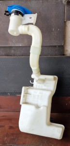 Zbiornik płynu spryskiwaczy xenon 5C6955453D VW Jetta 5C6 1.4 tsi DSG 