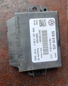 Moduł pdc 5C6919475 VW Jetta 5C6 LD7X 1.4 tsi DSG 