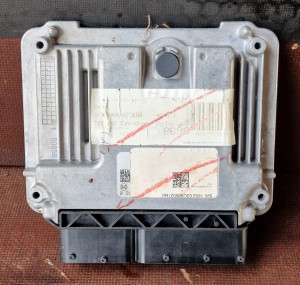 Komputer sterownik silnika 03C906027BD VW Jetta 5C6 LD7X 1.4 tsi DSG 