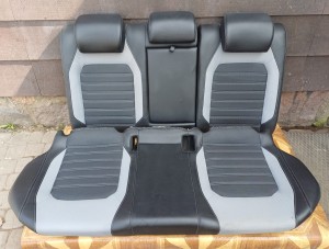 Kanapa tył skóra VW Jetta 5C6