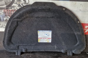 Wygłuszenie podbitka maski Alfa Romeo Giulietta