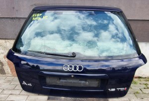 Klapa bagażnika kompletna Audi A4 B5 kombi 