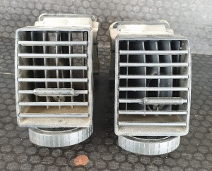 KRATKA NAWIEWU PRAWA LEWA ŚRODKOWA 7H0815705C 7H0815706C VW T5 DOKA 